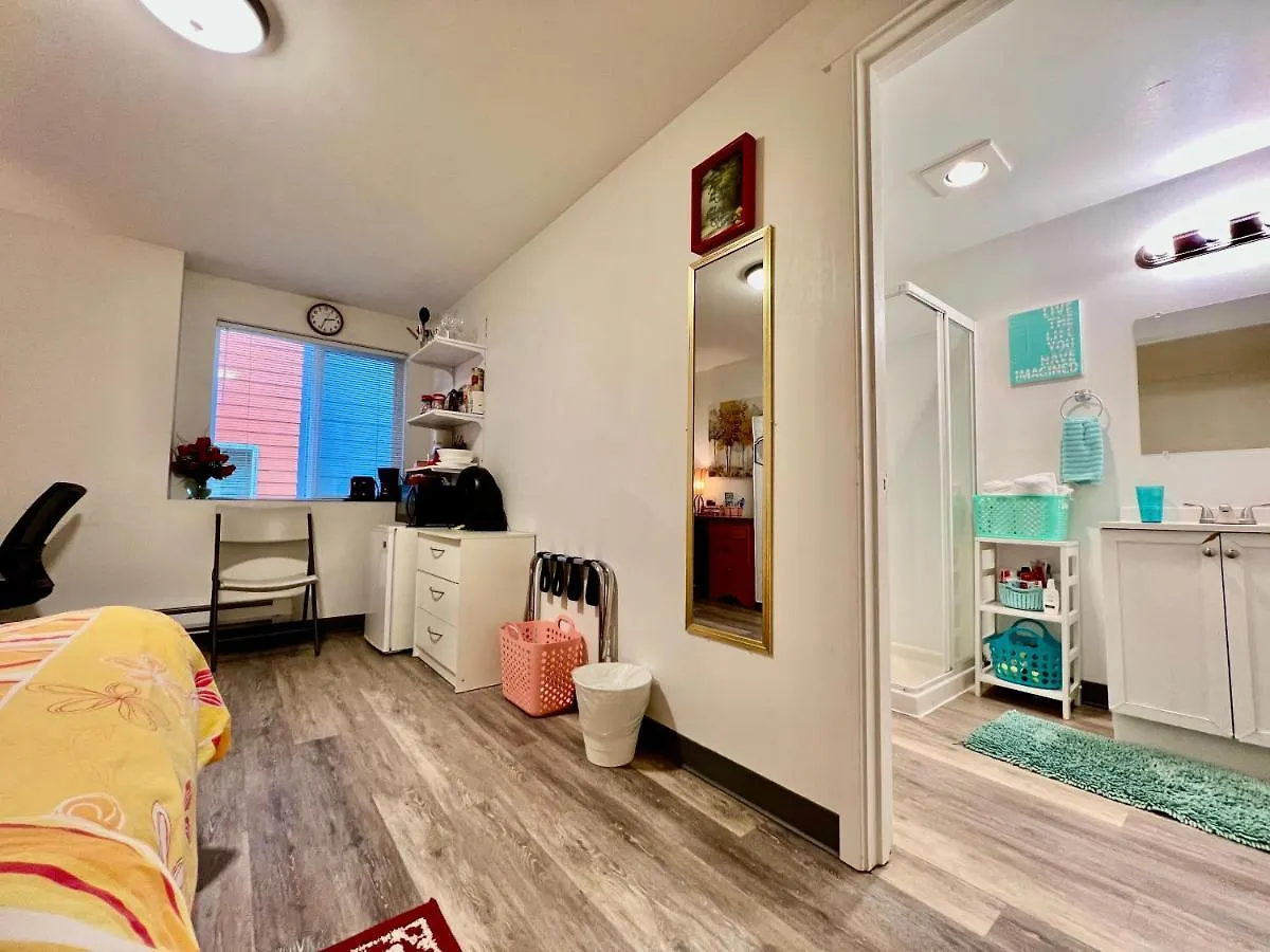 Micro Studio Apartment 10 Minutes Walk To University Of Washington Seattle